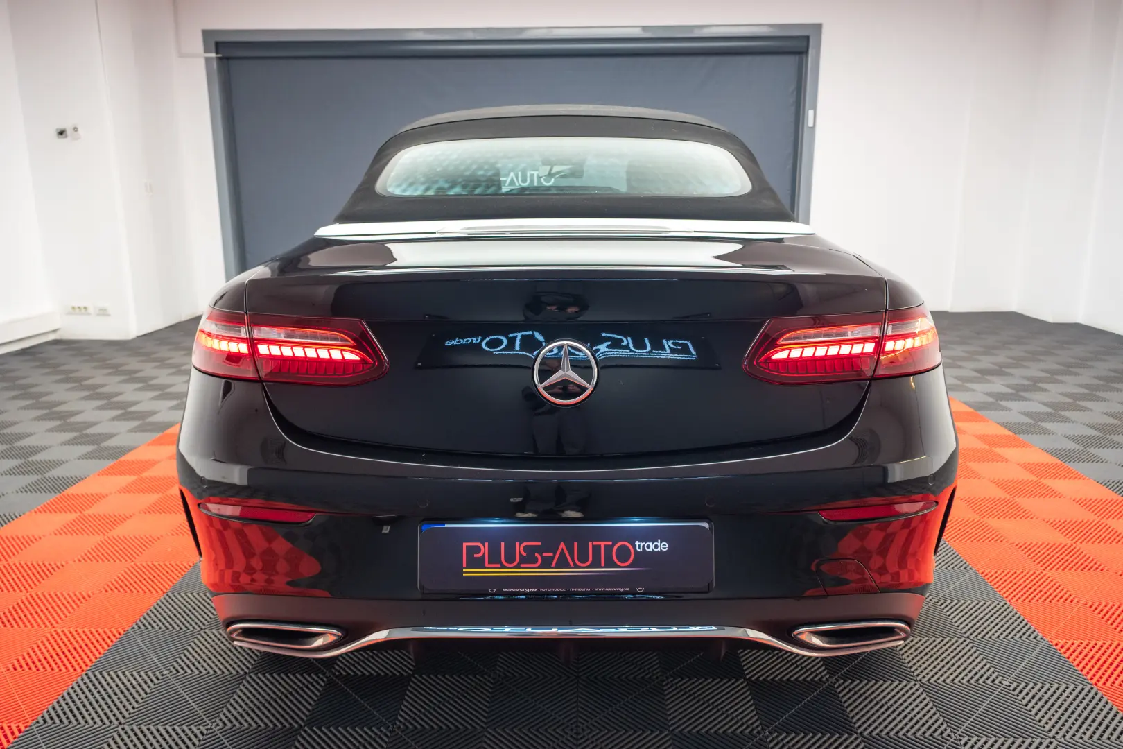 Mercedes-Benz E220d Cabrio