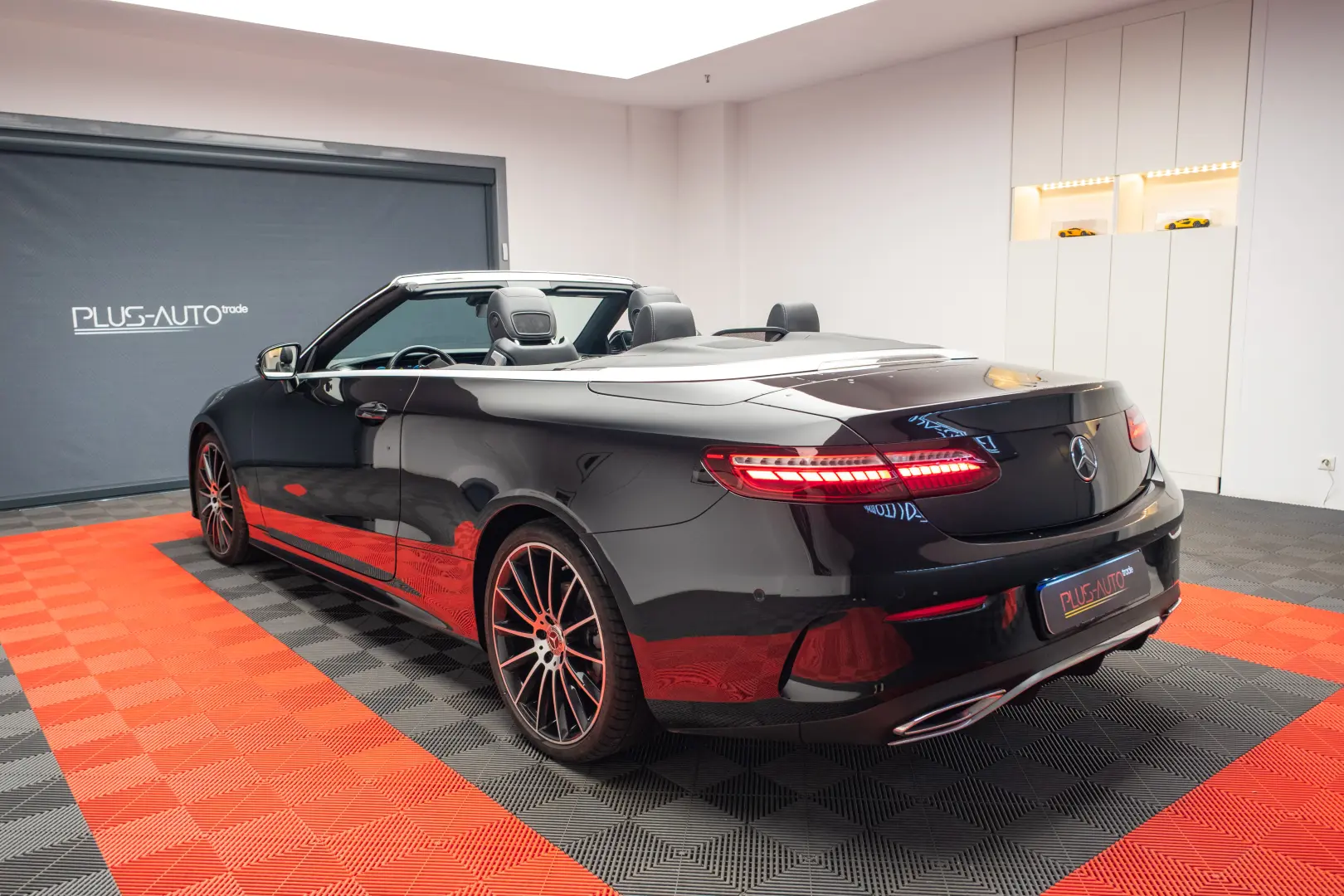 Mercedes-Benz E220d Cabrio