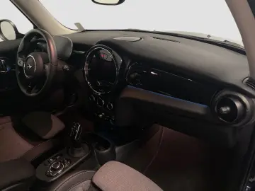 Cooper SE Navi PDC Driv.Assist Sportsitze LED
