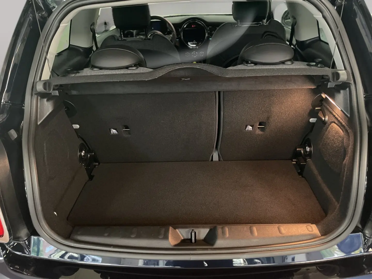 Cooper SE Navi PDC Driv.Assist Sportsitze LED