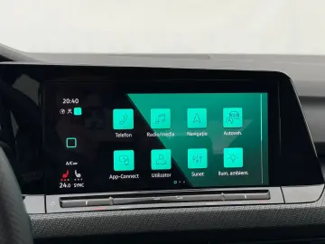 Volkswagen GOLF Hatchback 2024