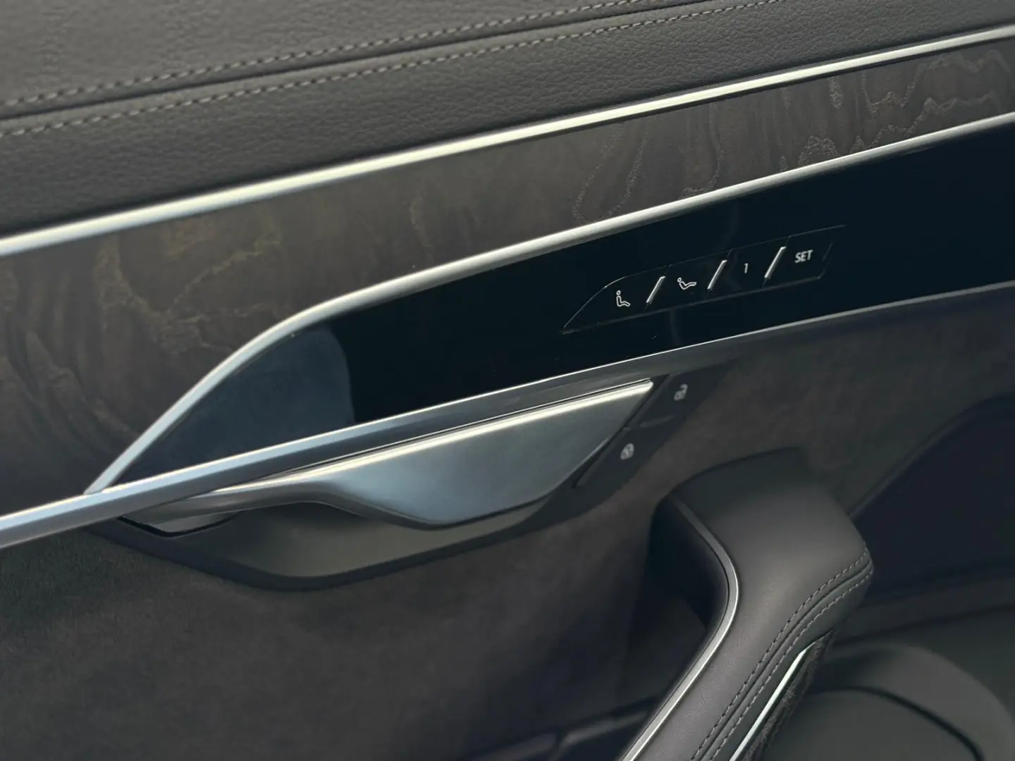 Audi A8 LONG Sedan 2022