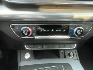 Audi Q5 SUV 2020