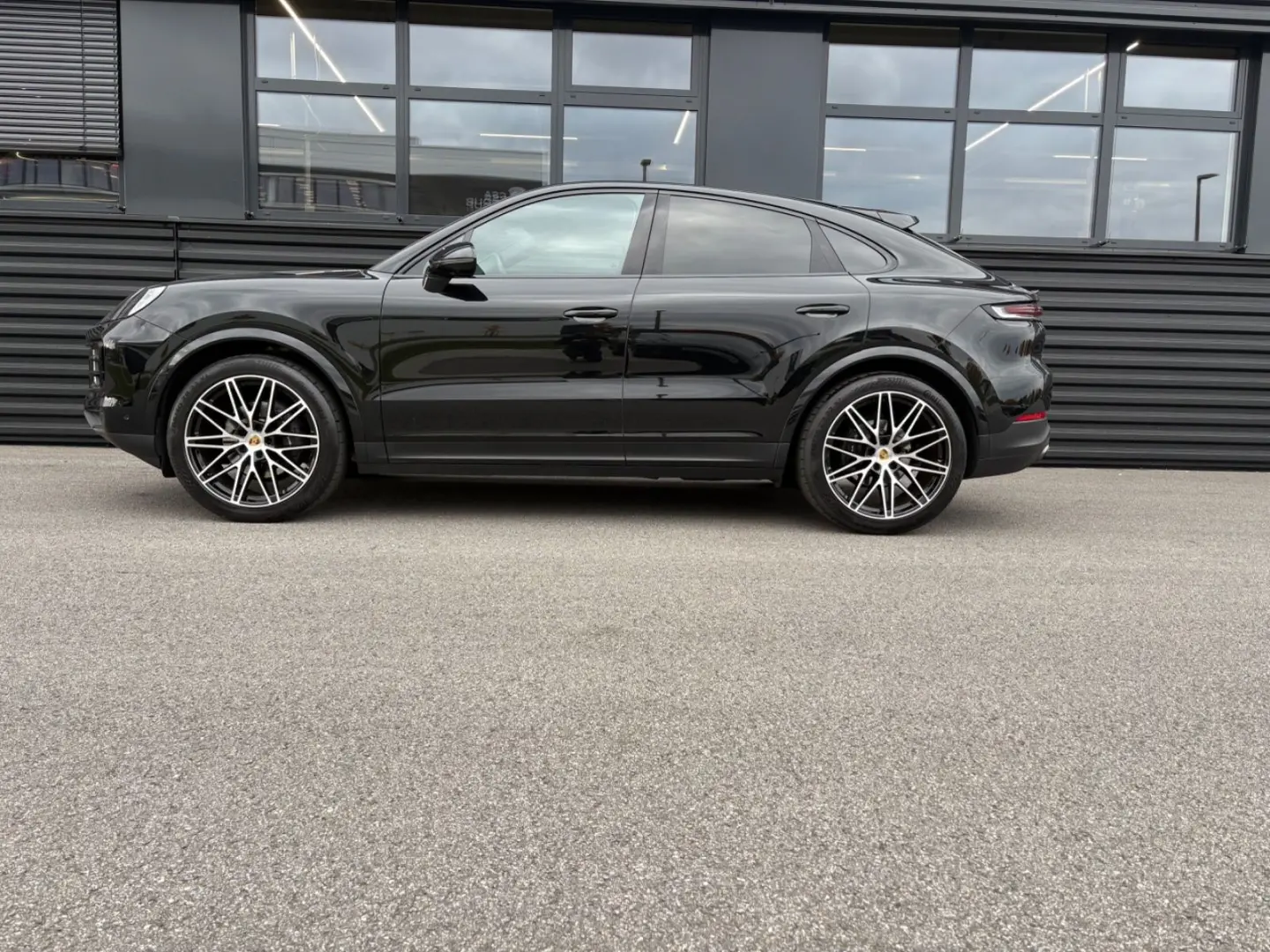 Cayenne Coupe-FACELIFT-LUFT-BOSE-HEAD UP-22``