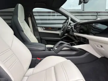 Cayenne Coupe-FACELIFT-LUFT-BOSE-HEAD UP-22``