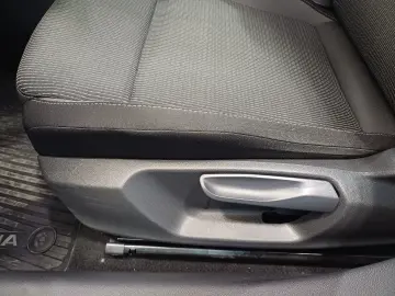 Škoda Octavia AMBITION 1.5 TSI