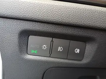 Škoda Octavia AMBITION 1.5 TSI