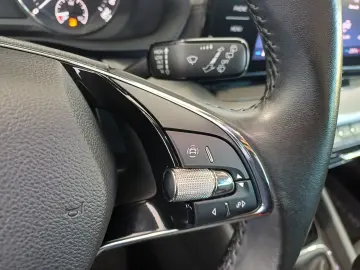 Škoda Octavia AMBITION 1.5 TSI