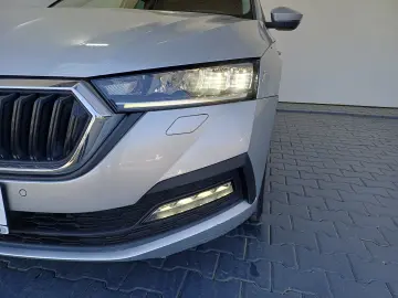 Škoda Octavia AMBITION 1.5 TSI