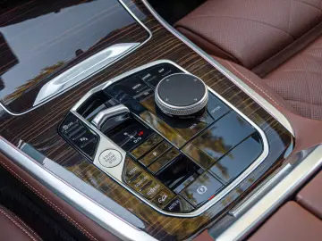 X5 30d M SPORT.FACELIFT.SOFTCLOSE.PANO.H K.360