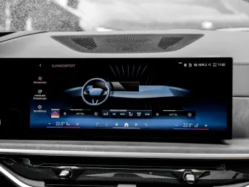 X5 xDrive30d M SPORT PRO H K PANO HuD DA PROF 36