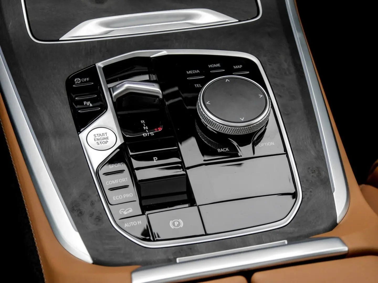 X5 xDrive30d M SPORT PRO H K PANO HuD DA PROF 36