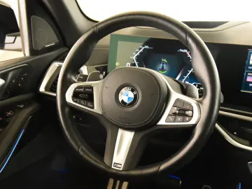 X5 xDrive30d M Sport Pro AHK Pano  UVP  116.420