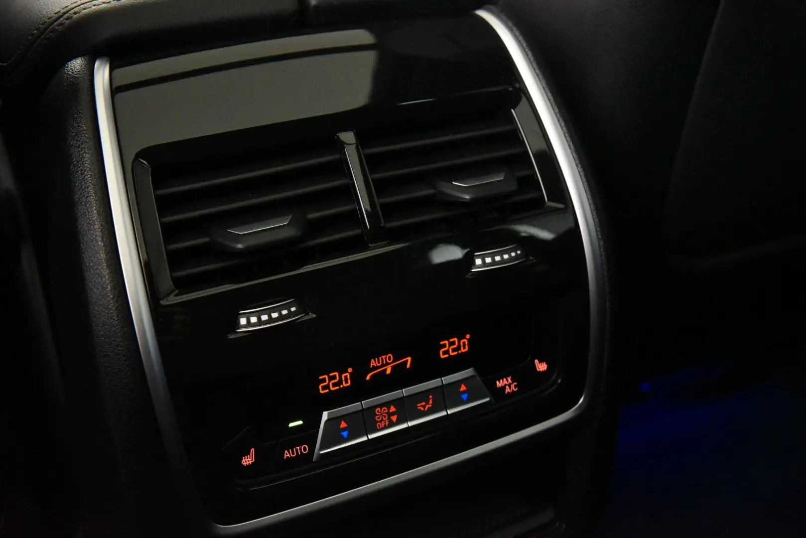 X5 xDrive30d M Sport Pro AHK Pano  UVP  116.420