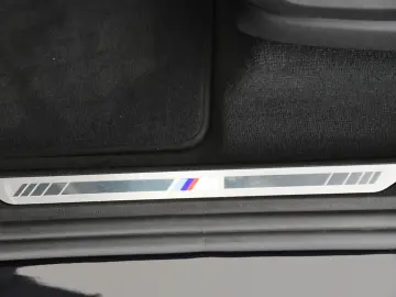 X5 xDrive30d M Sport Pro AHK Pano  UVP  116.420