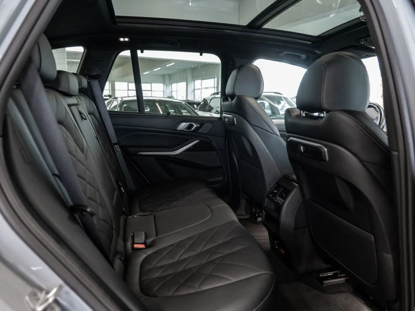 X5 xDrive 30d M-Sport FACEL. PANO AHK LED NAVI