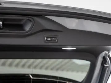 X5 xDrive 30d M-Sport FACEL. PANO AHK LED NAVI