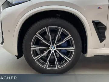 X5 xDrive30d M-Sport HUD AHK Pano SoClo StHzg