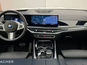 X5 xDrive30d M-Sport HUD AHK Pano SoClo StHzg