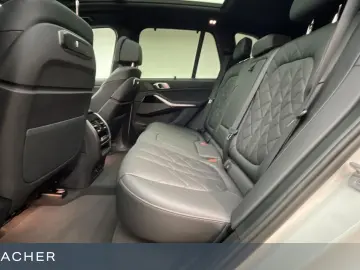 X5 xDrive30d M-Sport HUD AHK Pano SoClo StHzg