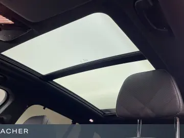 X5 xDrive30d M-Sport HUD AHK Pano SoClo StHzg