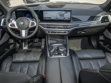 X5 xDrive30d M Sport HUD PANO ACC AHK 360 KAM