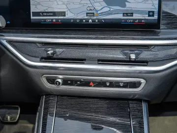 X5 xDrive30d M Sport HUD PANO ACC AHK 360 KAM