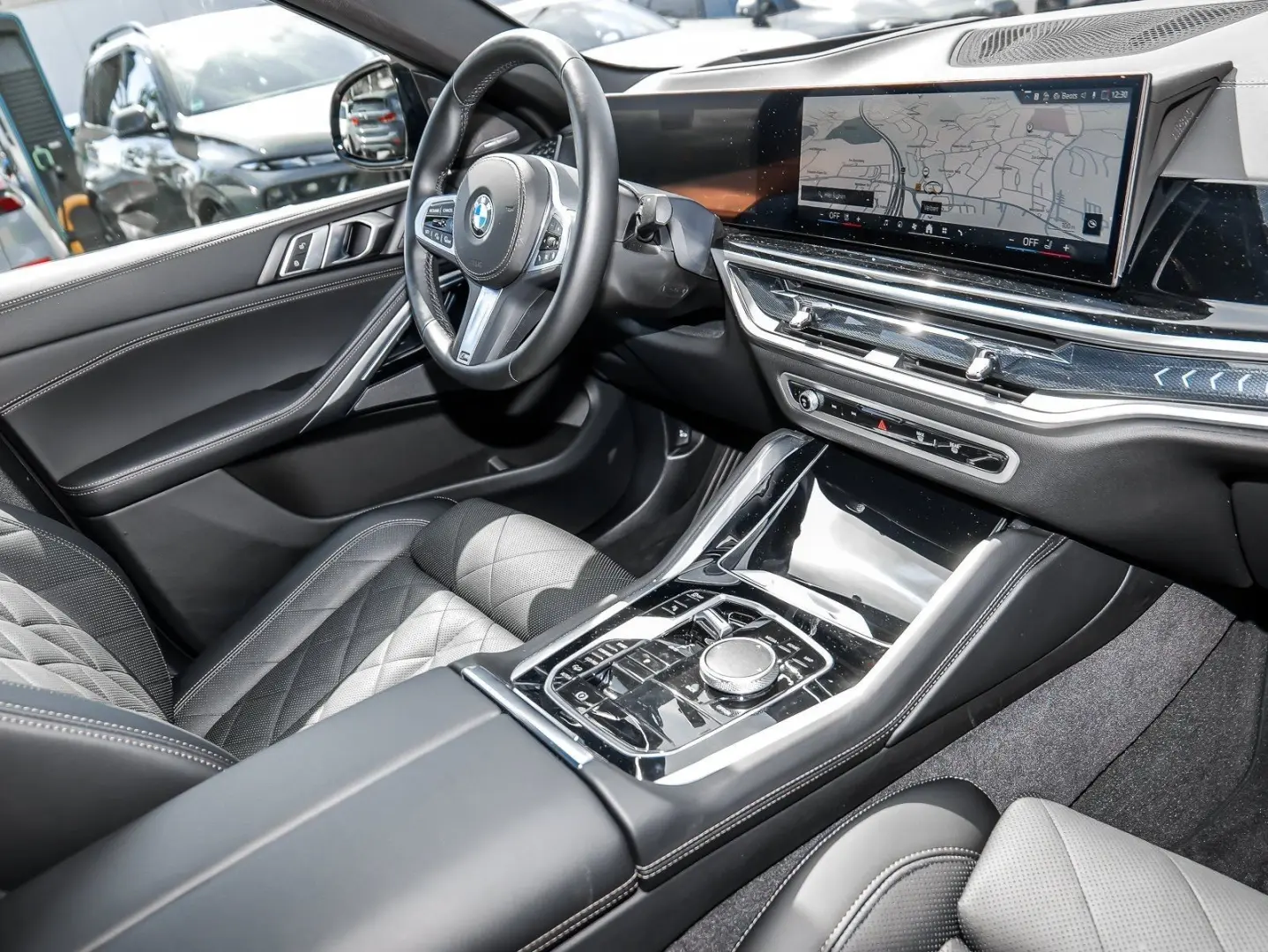 X6 xDrive40i M SPORT AHK HUD ACC 360 KAM HAR KAR