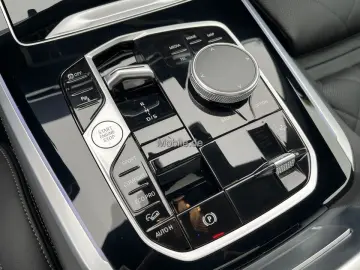 X5 xDrive30d M Sport Individual 2-Achs Pano Sky!