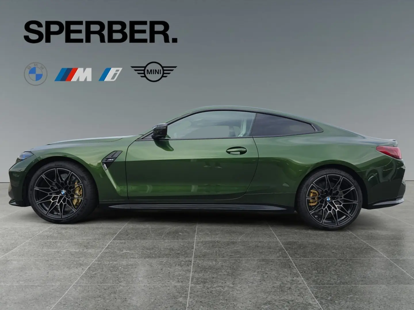 M4 Coupé Individual M Race Track Carbon