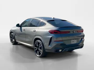 X6 xDrive30d M Sport Pro AHK Pano Iconic Glow