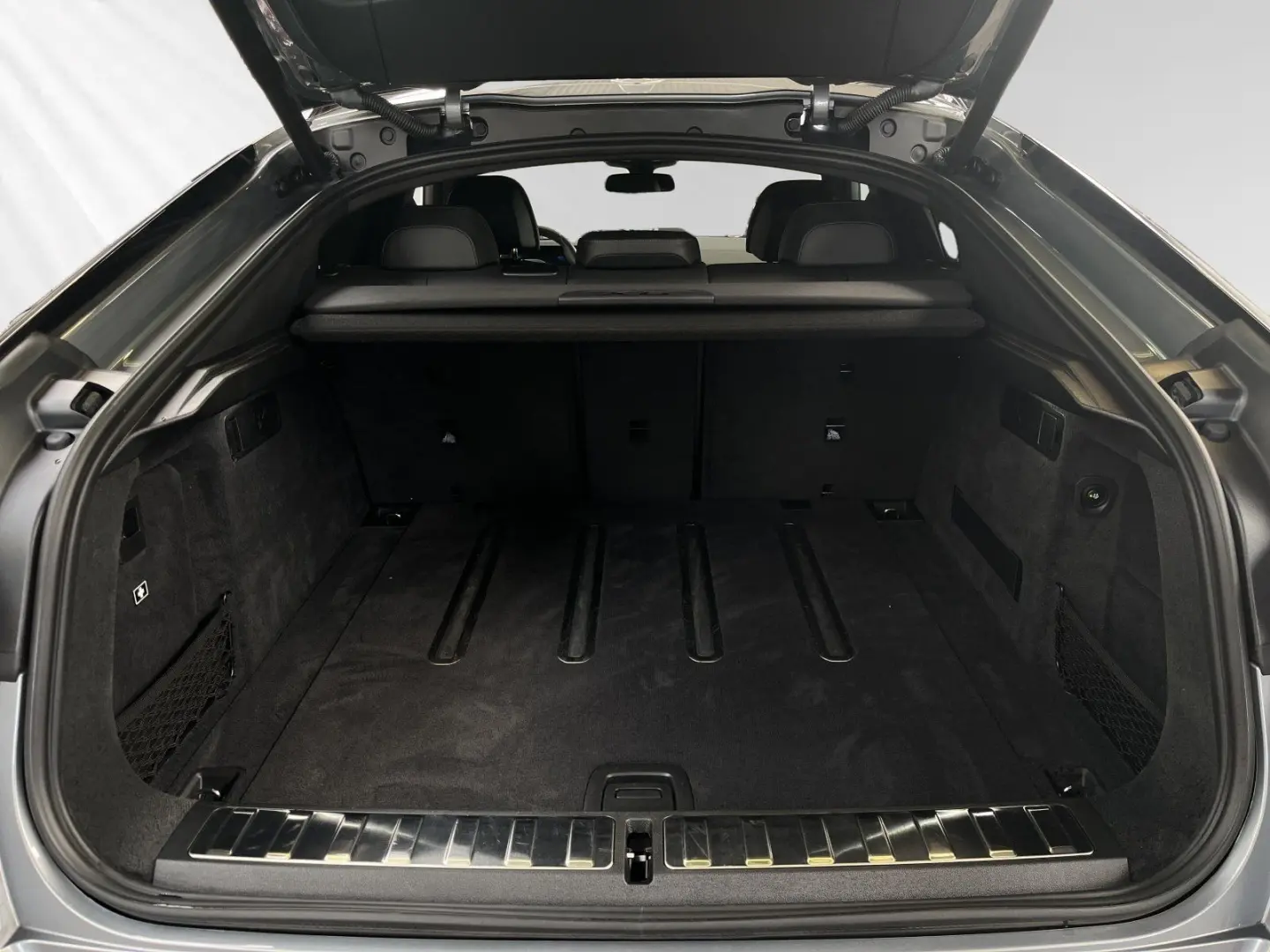 X6 xDrive40d M Sport AHK Pano Standhzg. DA-Prof.