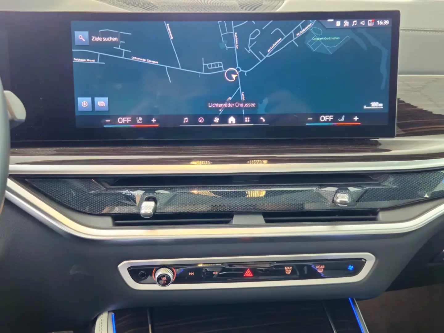 X5 xD40d M-Sport PANO HUD SOFT STHZG H-K 360