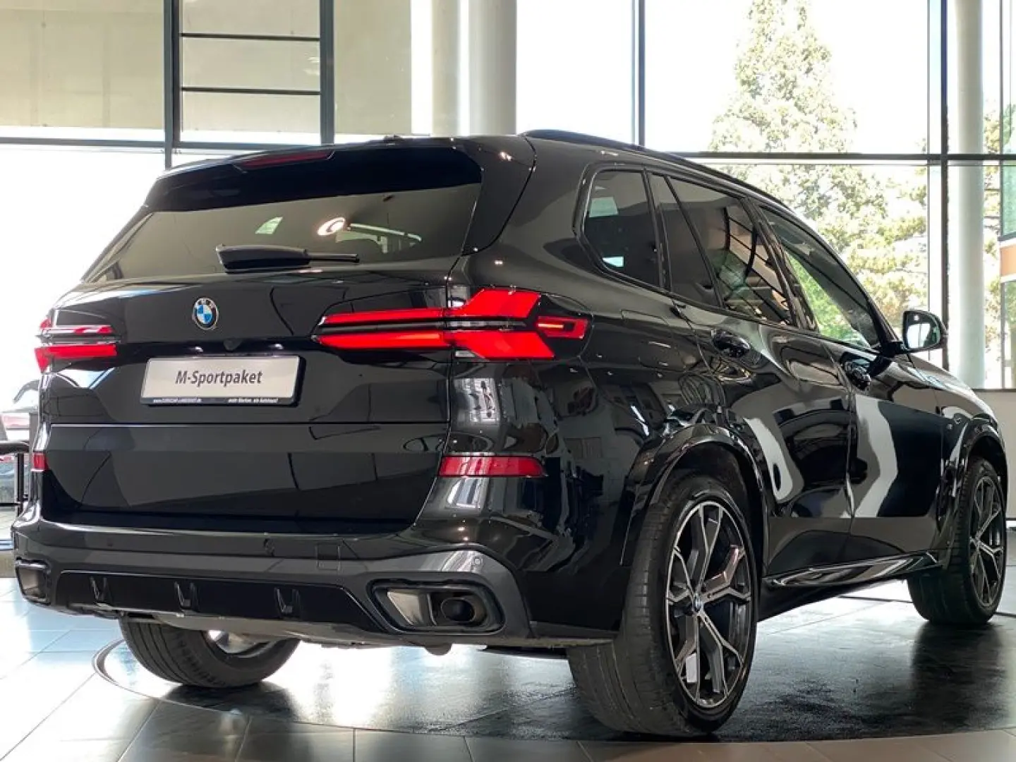 X5 40d M-Sport Pro M-Sitze Pano Sbel AHK ACC H&K