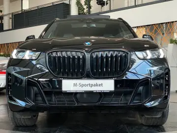 X5 40d M-Sport Pro M-Sitze Pano Sbel AHK ACC H&K