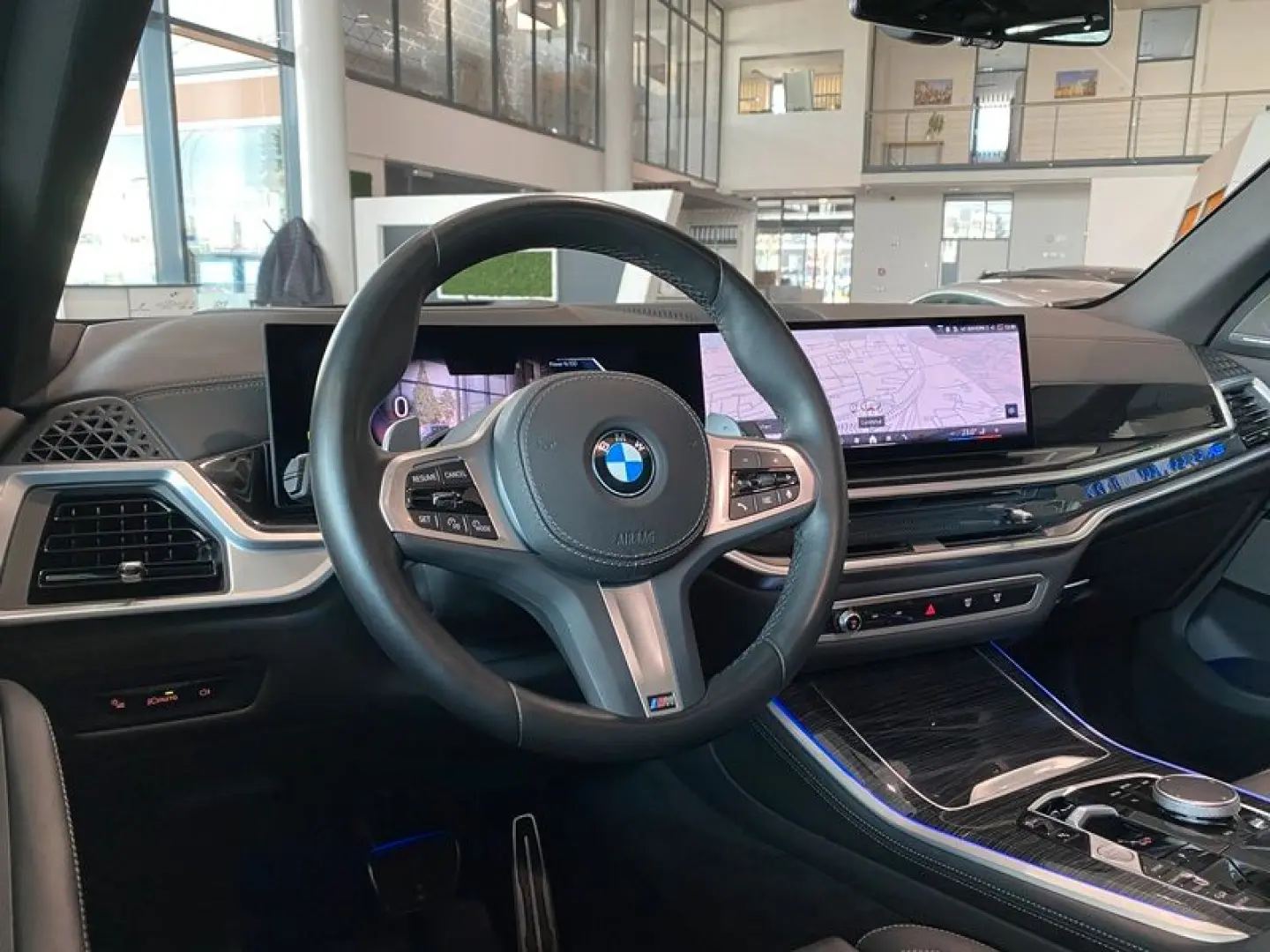 X5 40d M-Sport Pro M-Sitze Pano Sbel AHK ACC H&K