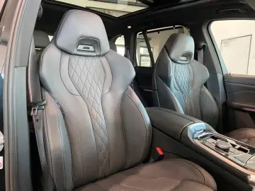 X5 40d M-Sport Pro M-Sitze Pano Sbel AHK ACC H&K