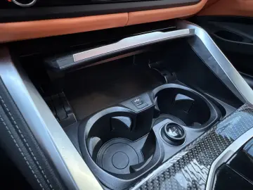 M4 Competition xDrive Carbon