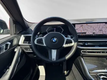 X6 xDrive30d M Sport Pro SkyLounge AHK Standhzg.