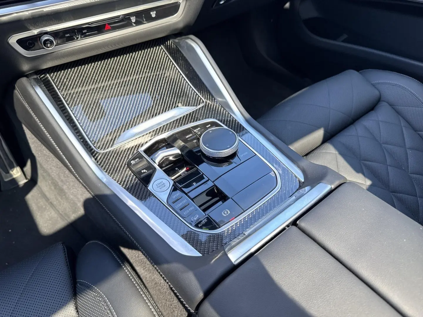X6 xDrive30d M Sport Pro SkyLounge AHK Standhzg.