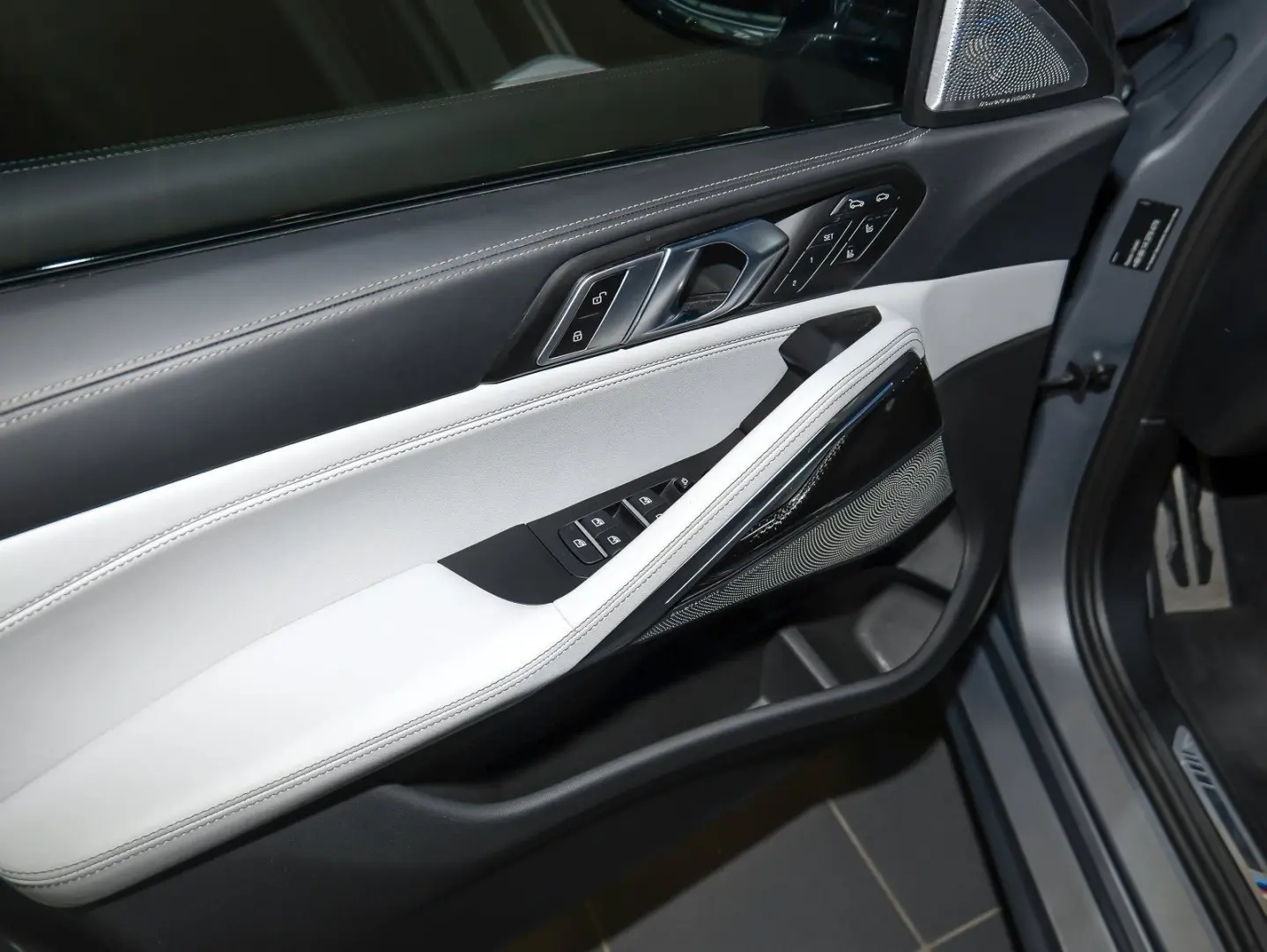 X6 xDrive40d M Sport HUD PANO ACC RFK LED