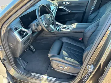 X6 30d M Sport Pro 22  H&K Pano Luft ACC AHK