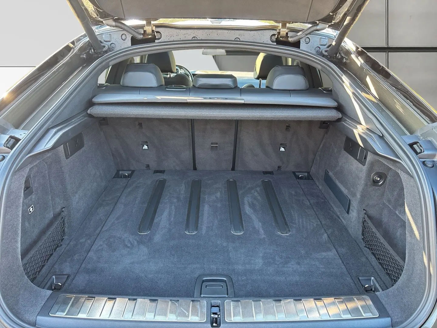 X6 30d M Sport Pro 22  H&K Pano Luft ACC AHK