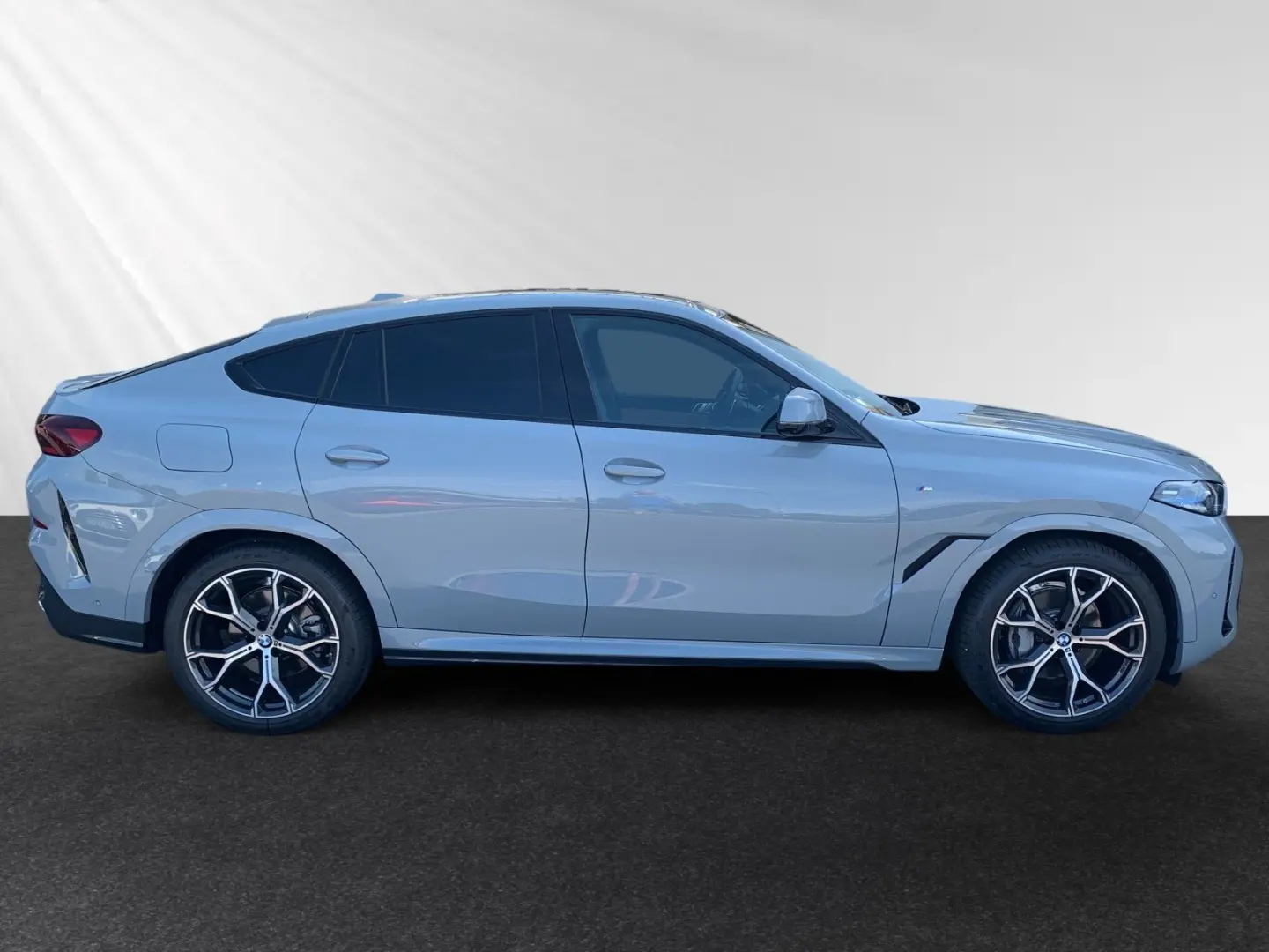 X6 xDrive30d M Sport SkyLounge AHK B&W Standhzg.