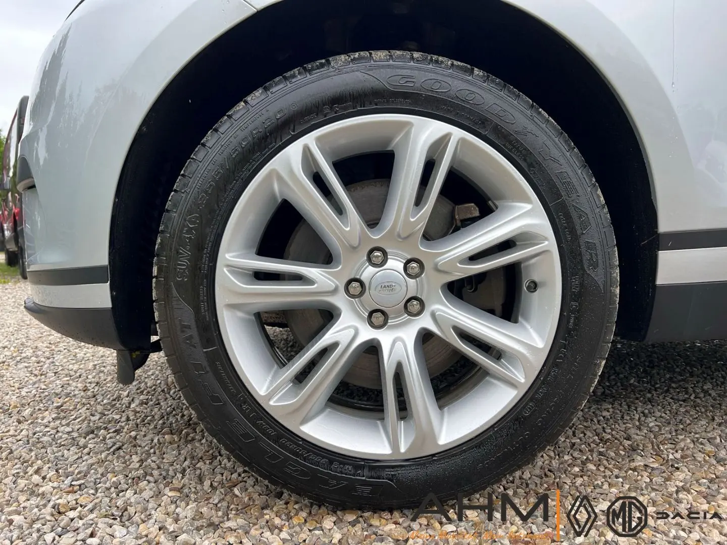 Range Rover Velar Hybrid P400e Plug-In Morzine A