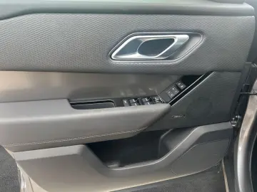 Range Rover Velar P400e R-Dynamic