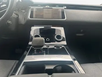 Range Rover Velar P400e R-Dynamic