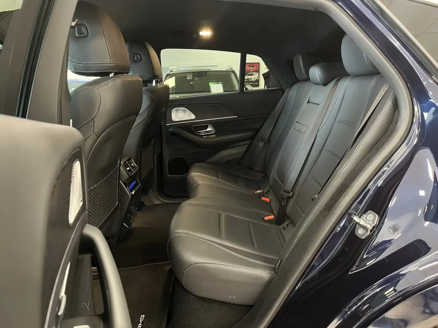 Mercedes-Benz GLE 400 AMG-Line Distr.  AHK HUD