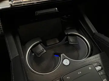 Mercedes-Benz GLE 400 AMG-Line Distr.  AHK HUD