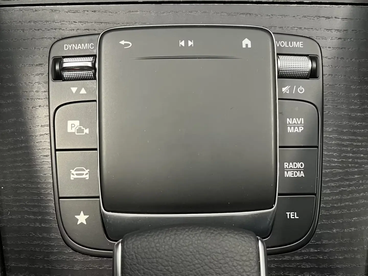 Mercedes-Benz GLE 400 AMG-Line Distr.  AHK HUD